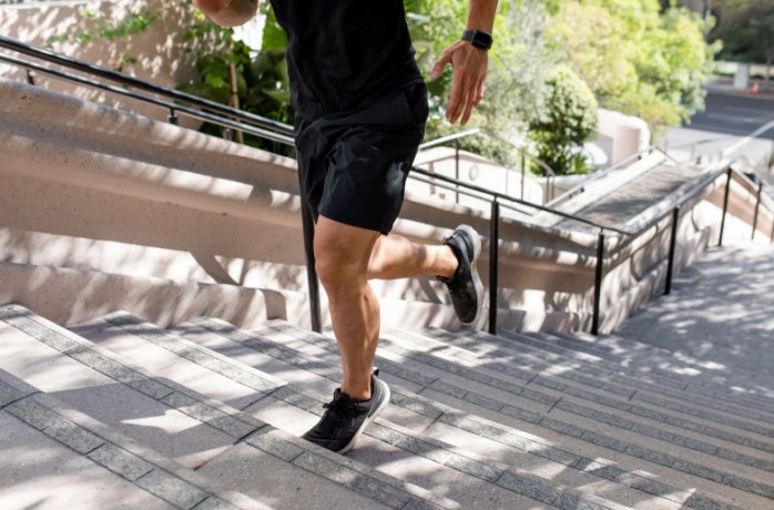 Manfaat naik turun tangga